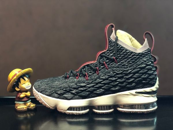 Acquista 2018 Nike Lebron 15 LBJ15 Uomo Nuovo Arrivo XV Le 15