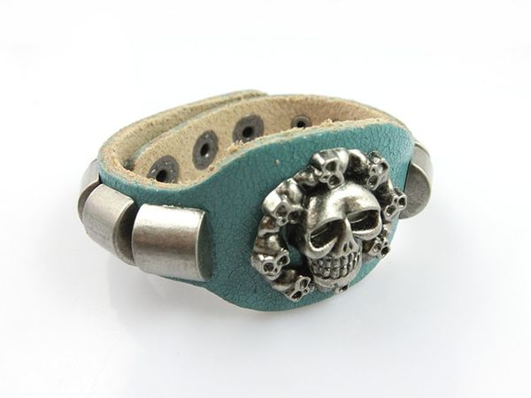 

2019 Cowhide Skull alloy Bracelet Halloween Ornaments Man gift wholesale
