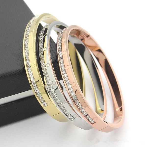 

Горячая мода Марка дизайн браслет титана стали золотой браслет с бриллиантами ро