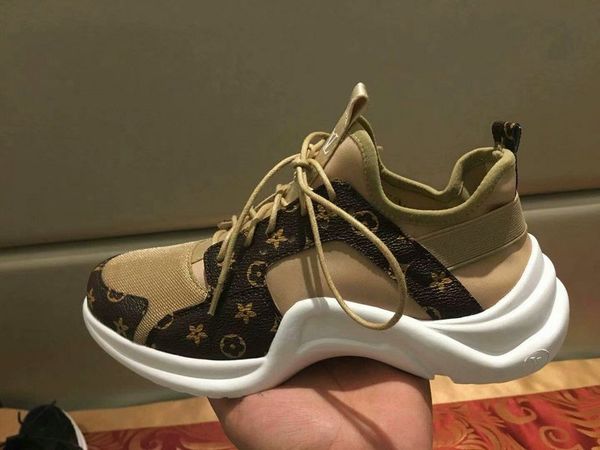 

(with box)The latest in autumn and winter sneakers casual shoes First layer leather sneakers Sneaker Rubber Branded Women Casual shoes