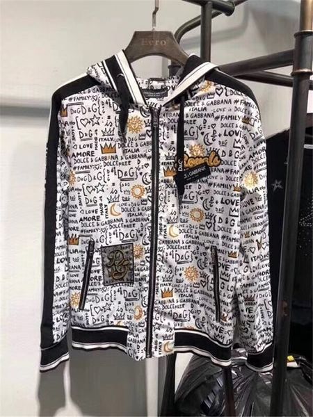 

2018 осень и зима Новый D, граффити письмо куртка мода повседневная одежда с длинным