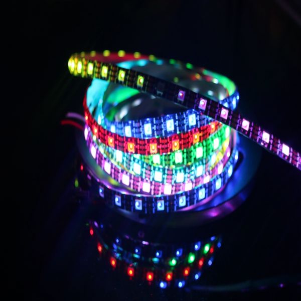 

DC5V WS2812 Pixel Digital LED Strip 5050 RGB 60LED WS2812B LED Pixel Strip Light IP20 IP67 Waterproof