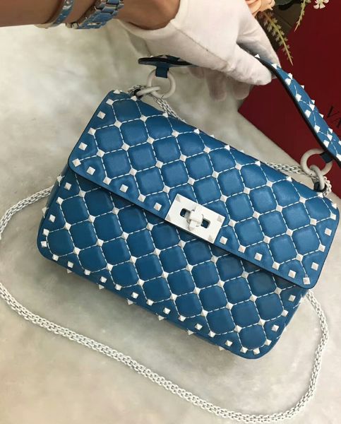 

2018 new genuine leather real high fashion handbag diamond lattice metallic white colorful rivet cross body pack sheep skin full start 24cm