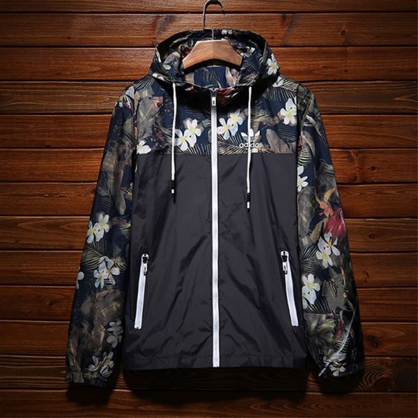 

brand designer mens jackets summer sun protection clothing thin windbreakers outdoor sport camouflage jacket streetwear, Black;brown