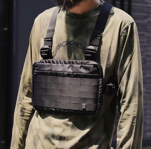 

2018 New Hot Fashion Alyx Chest Rig Hip Hop Streetwear Functional Tactical Chest Bag Cross Shoulder Bag Kanye West