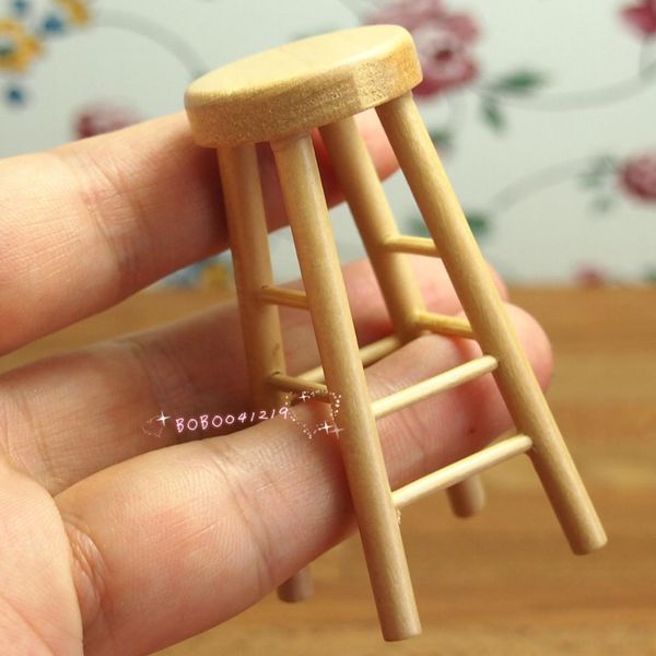 

dollhouse miniature 1:12 furniture living room a wooden stool height 6cm q57-2