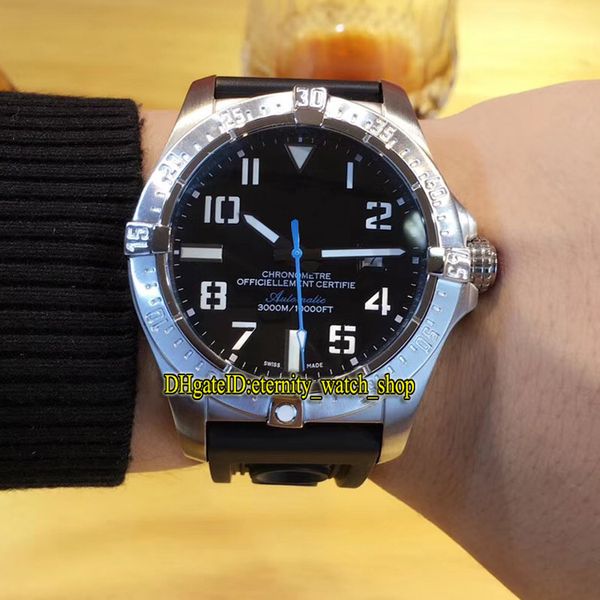 

luxry avenger ii seawolf a3239011/bc35/152s/a20s.1 black date dial japan miyota automatic mens watch silvery case rubber strap watches 02, Slivery;brown