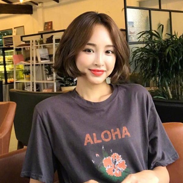 Wig Woman Short Hair In Fringe Bobo Head Within Buckle Pear