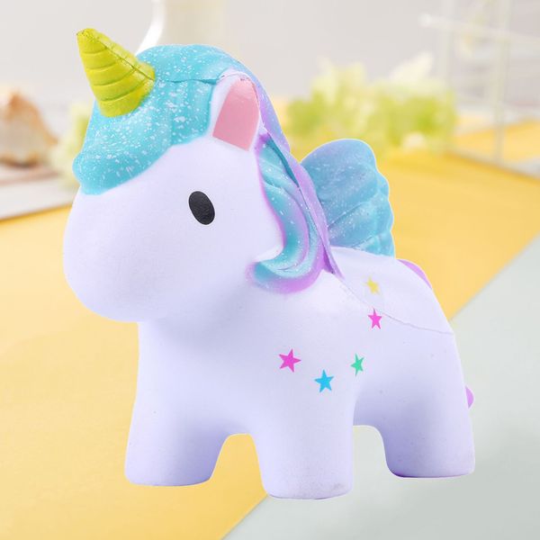 Squishy Toys Portachiavi Jumbo a lenta crescita Kawaii Simpatico unicorno colorato Profumo cremoso per bambini Giocattoli per feste Giocattolo antistress