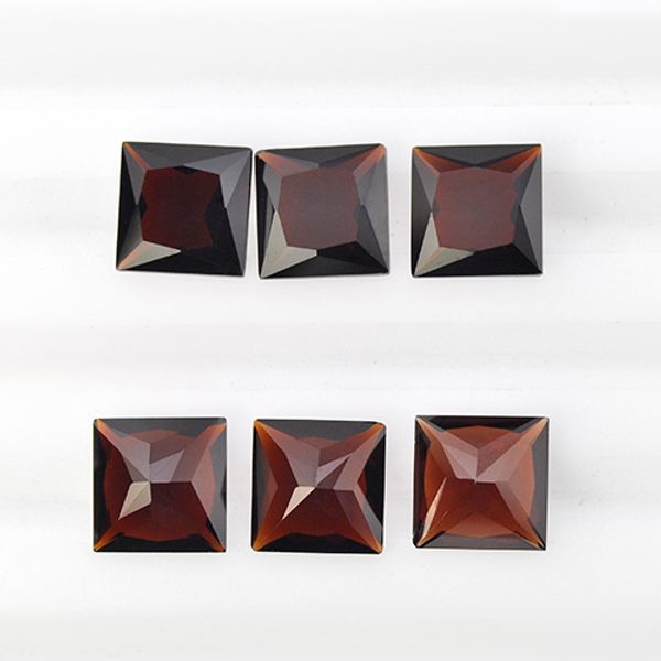 

10pcs/lot princess square shape 7*7-10*10mm facet machine cut factory wholesale chinese natural garnet loose gemstone for jewelry making, Black