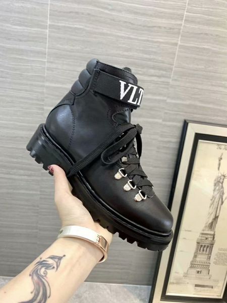 

2019 fall winter new women's knight boots flats full grain leather short martin booties snow shoes, Black