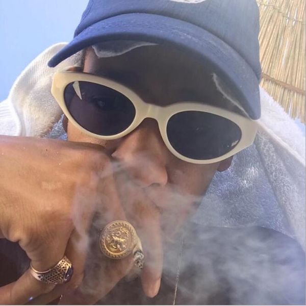 

hiphop модные солнцезащитные очки мужчины женщины 2018 новый овальный пк frame отражающие личности поляризованные очки с black box, White;black