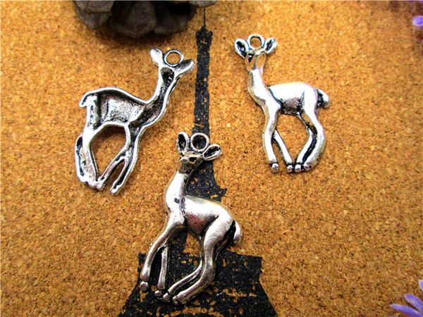 

30pcs--deer charms,tibetan silver sika deer pendants/charms, cervus temminck,pastoral style, diy supplies, 33x17mm, Bronze;silver