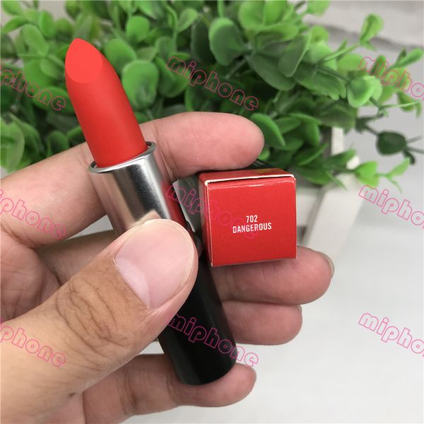 

Новый RETRO MATTE LIPSTICK AB7 702 ОПАСНЫЙ Макияж губ опасно ROUGE À LÈVRES Длительное увлажнение Косметическая водостойкая верхняя одежда высокого качества