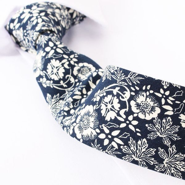 

fashion floral ties for men chinise style slim neckties 6cm width printed cotton navy blue brand corbatas hombre navy blue wihte, Black;blue