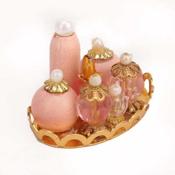 

wo 1/12 miniature dollhouse pink perfume bole with golden plaer