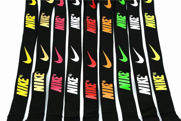 

Correias e penduricalhos para celular hunk_kindle