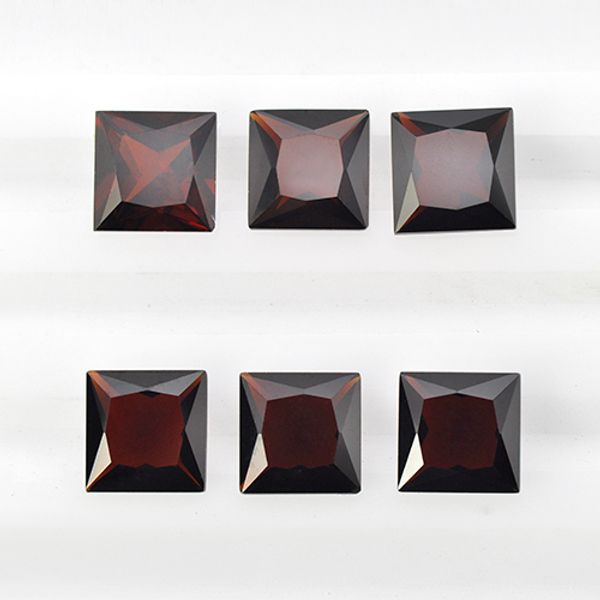 

30pcs/lot princess square shape 3*3-5*5mm facet machine cut factory wholesale chinese natural garnet crystal loose gemstone for jewelry make, Black