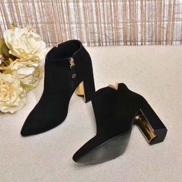 

New high-heeled ankle boots thick with fashion wild top luxury women's shoes Martin boots show models