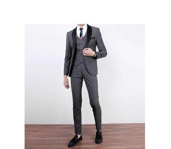 Bello scialle risvolto grigio smoking da sposo con un bottone abiti da uomo matrimonio / ballo di fine anno / cena giacca da uomo migliore (giacca + pantaloni + cravatta + gilet)