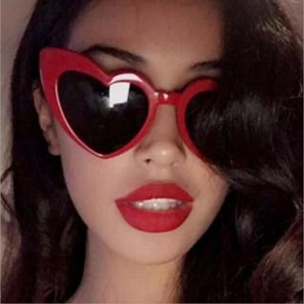 

luxury sunglasses for women popular love heart frame fashion model uv protection lens summer style come with case, White;black
