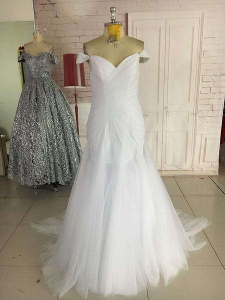 

real ps vintage sleeveless v-neck mermaid long off shoulder wedding dress floor length tulle lace up bridal gown for women, White