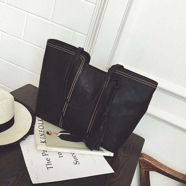 

Four Seasons Universal New Fashion Handbags Retro Trend Fringe Ms. Shoulder Bags Large capacity Ms. Tote