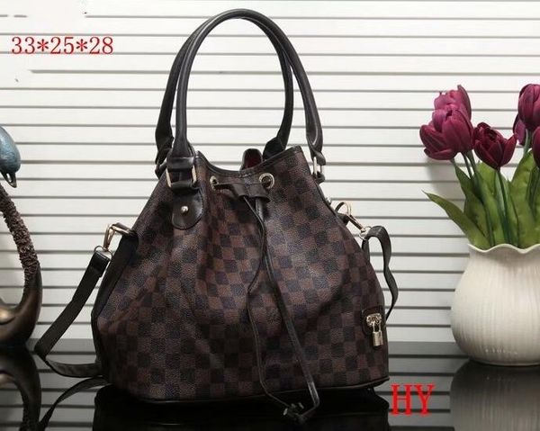 

Bolsa de Ombro crown16168