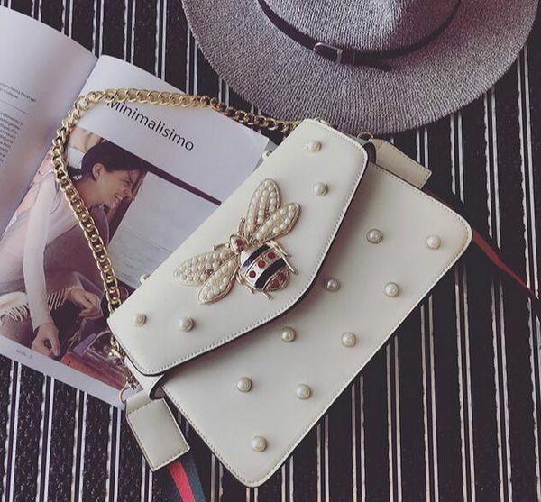 

Фабрика бренда сумка прекрасный горный хрусталь цепочка сумка элегантная женщина пчела жемчуг декоративная кожаная сумка женская сумка маленькая свежая жемчужина весна