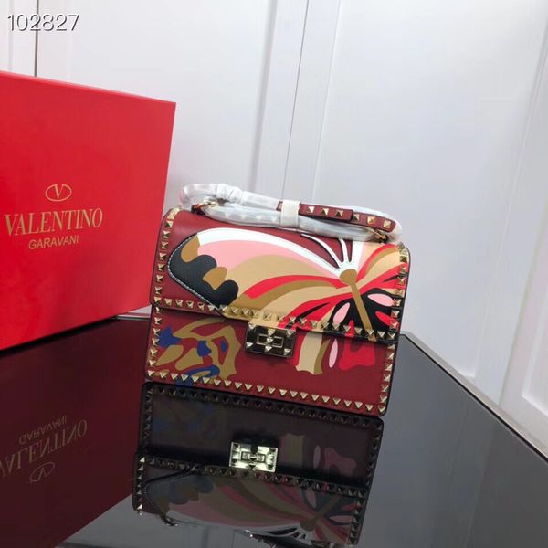 

2018 Brand Fashion Designer Women Messenger Bags Luxury Handbags Women Bag brand Bags Real leather Rivet Shoulder Bag Lady purse