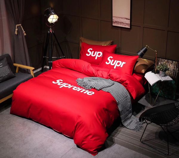 

Brand logo print luxury bedding et leave hape bedlinen duvet cover et pillow cover twin full queen king quilt high quality