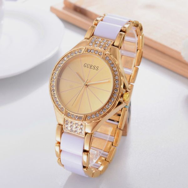 الفاخرة GUES Wome Watches Montre فام الأزياء كريستال كوارتز ساعات للنساء هدية للسيدات Reloj موهير