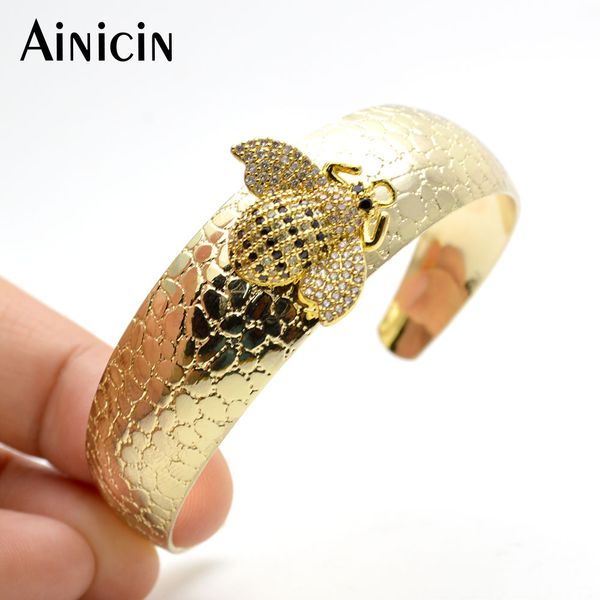 

5pcs gold color plating lovely bee insect black rhinestone crystal setting fashion women open bangles jewelry