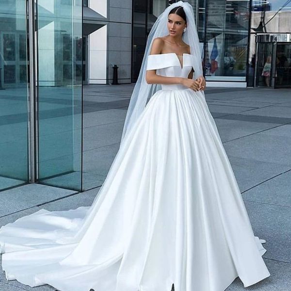 

белый атлас романтический свадебные платья элегантность с плеча кружева up развертки поезд свадебные платья 2018 дешевые простой-line свадеб, White