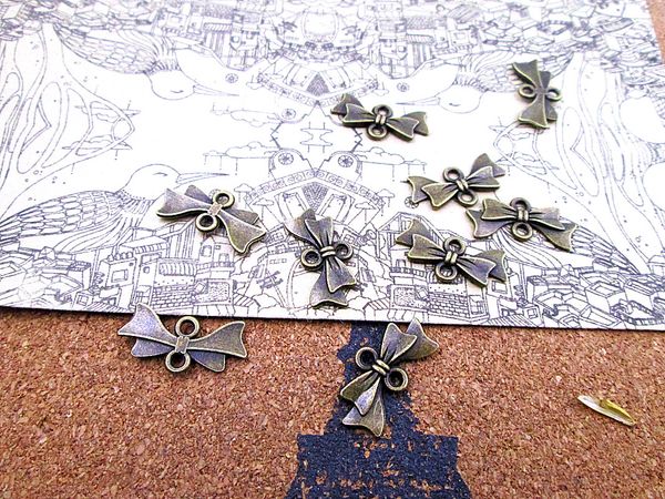 

120pcs 20*8mm tibetan bronze bow-knot butterfly charms pendants wholesale, Bronze;silver