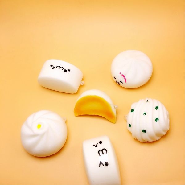 

pu simulation slow rebound bread milk bun keychain children's educational toys