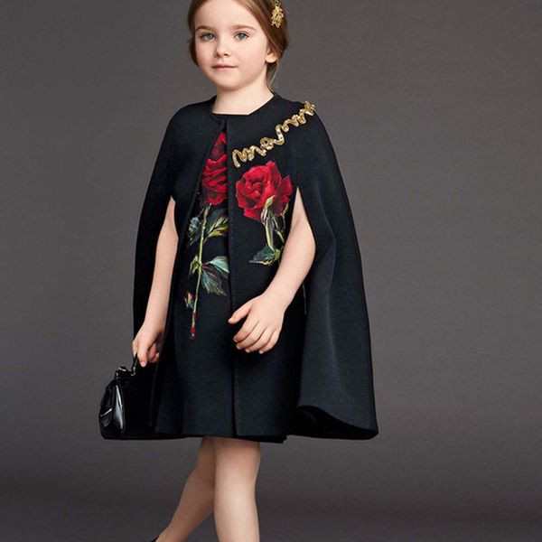 

Новое лето Довольно девушки одеваются Дети Outwear Сладкой цветочного узора Детской