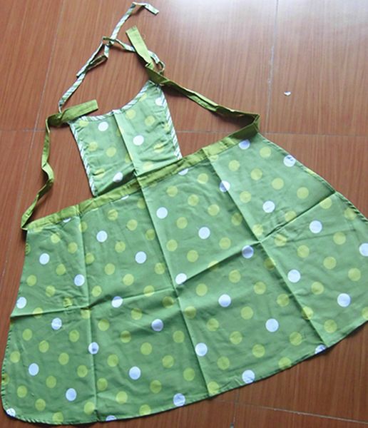 

green white polka otton cooking apron