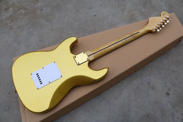 

Factory Wholesale GYST-1046 gold color golden hardware solid mahogany body concave rosewood fretboard ST Electric Guitar, Free shipping