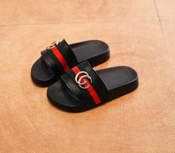 

Summer Children Shoes Girls Boys Slippers Cute Cartoon Comfortable Fashion Kids Slippers Anti-Slip Girls Slippers Beach Shoes
