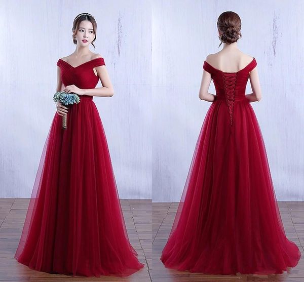

Romantic Burgundy Bridesmaid Dresses 2020 Off Shoulder Tulle Pleated A Line Lace-up Back Wedding Party Prom Gowns