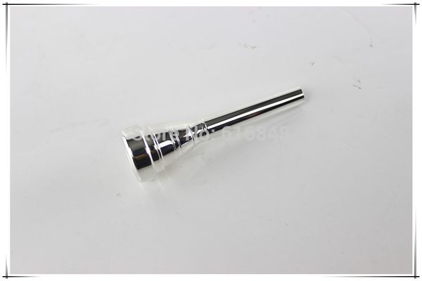 1 PCS porta-voz de Bb Bocal Trompete Latão Material de prata banhado a superfície Trumpet Acessórios frete grátis Sem 7C 5C 3C