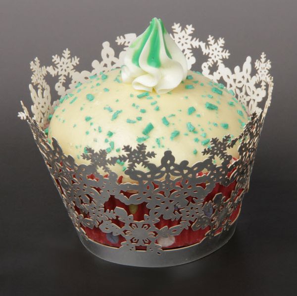 

10pcs christmas snowflake design lace laser cut cupcake wrapper liner baking cup muffin molds decal for birthday wedding party