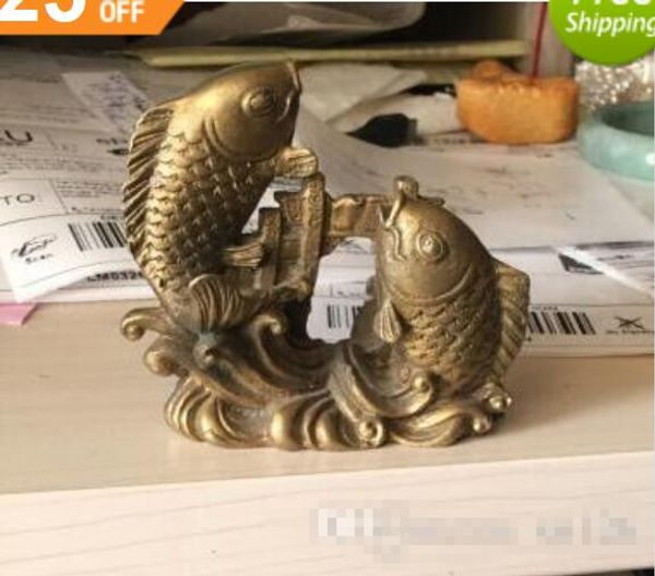 Spedizione gratuita L'antica scultura cinese in rame coppia di prese di fabbrica in bronzo per la decorazione di statue di carpe feng shui