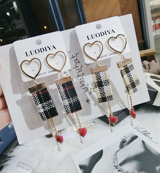 

ladies designer create luxury fashion fabric student love pearl long chain stud earrings alloy inlay pearl retro crystal ing, Golden;silver