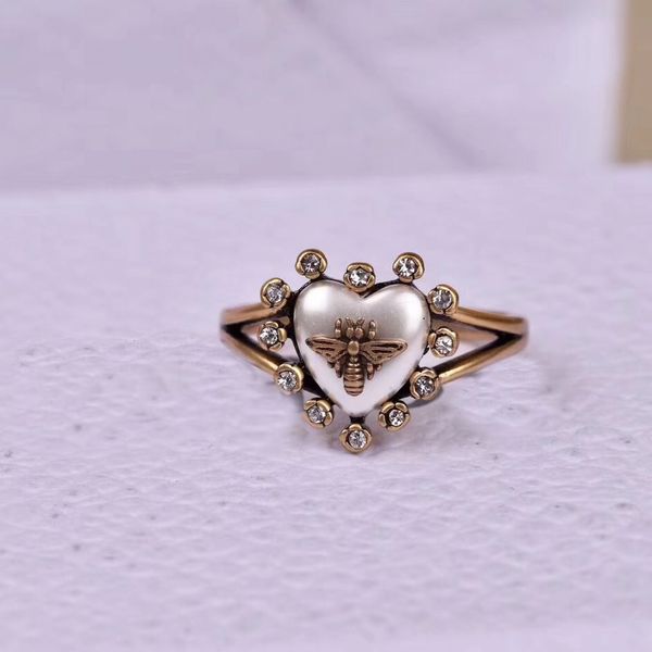 

2018 Vintage brass luxurious opened ring with nature colorful pearl decorate and stamp logo charm ring jewelry PS5477