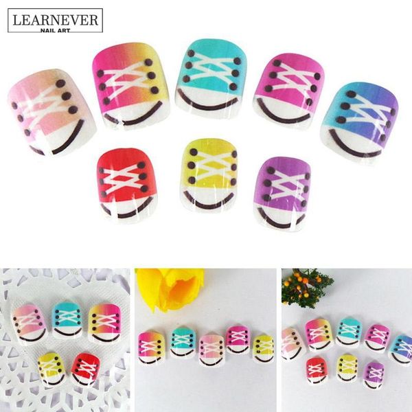 

24pcs cute shoelace fake nails cute kawaii short false nails acrylic impress nail art supply with glue sticker nqt2208, Red;gold