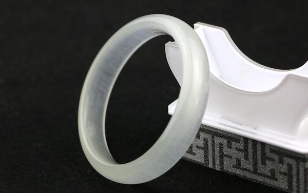 

koraba fine jewelry fashion jade bracelet atmosphere rich symbol of natural beauty ing, Golden;silver