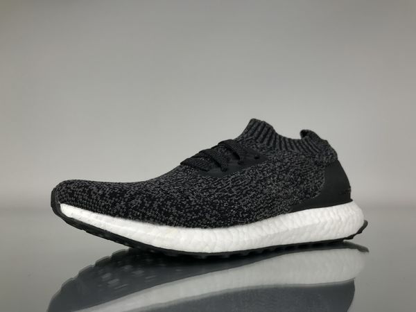 

High Quality 2018 Ultra Boosts Uncaged Mens Running Shoes Ultraboost Matte Black Trainers Women Navy Multicolor Sports Sneakers