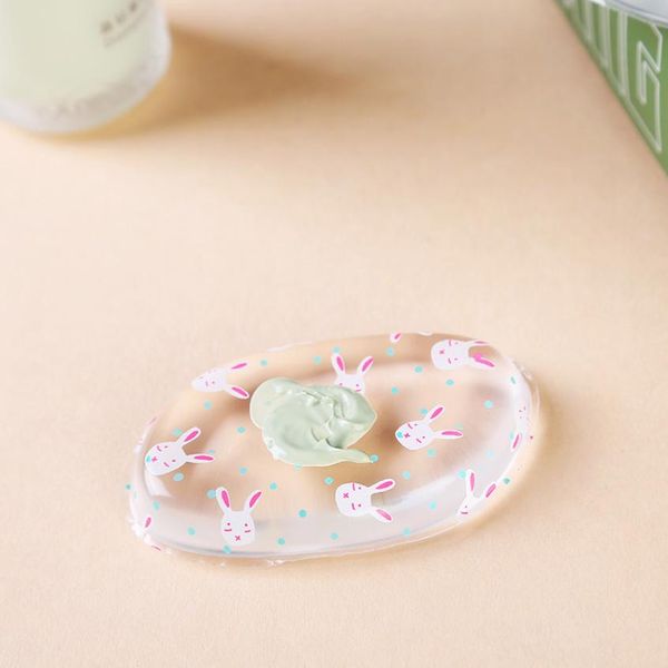 

2pcs silicone sponge makeup brush cut animal pattern for liquid foundation bb cream beauty essentials 2ap25